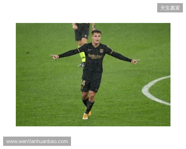 巴萨官方:莱万左眼眶骨折,将缺席对阵马竞的比赛 巴萨官方:莱万左眼眶骨折,将缺席对阵马竞的比赛