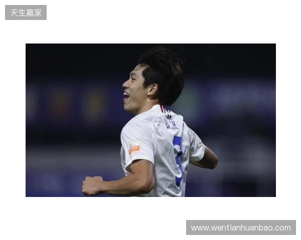 半场-玉昆暂0-0申花 约尼查造险两队合计1射正 半场-玉昆暂0-0申花 约尼查造险两队合计1射正